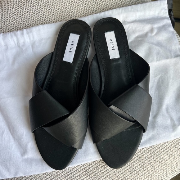 Reiss Shoes - Reiss Brooke Slide Sandals in Black NWOT